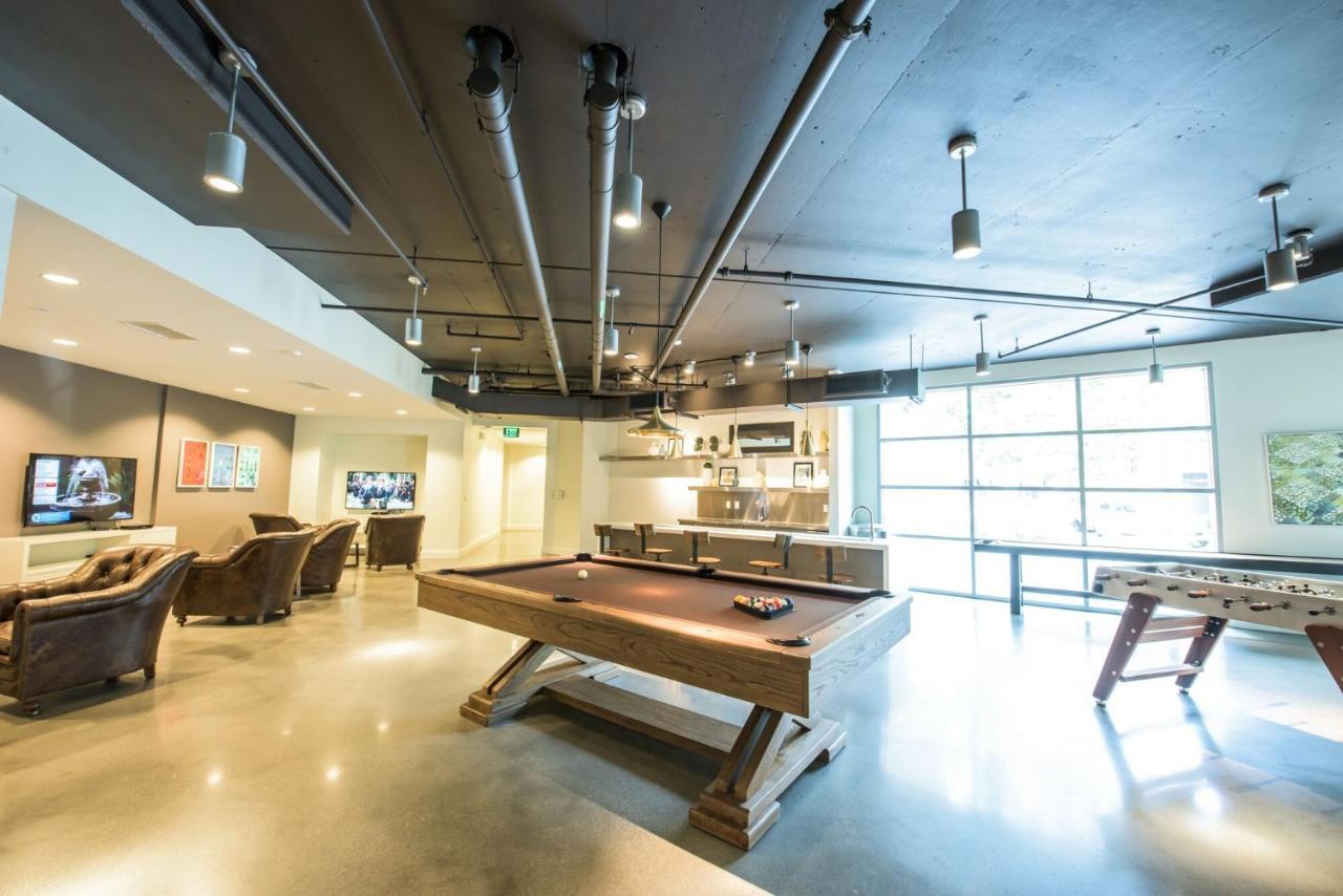 Apartment Runway Playa Vista B421 1 Bedroom